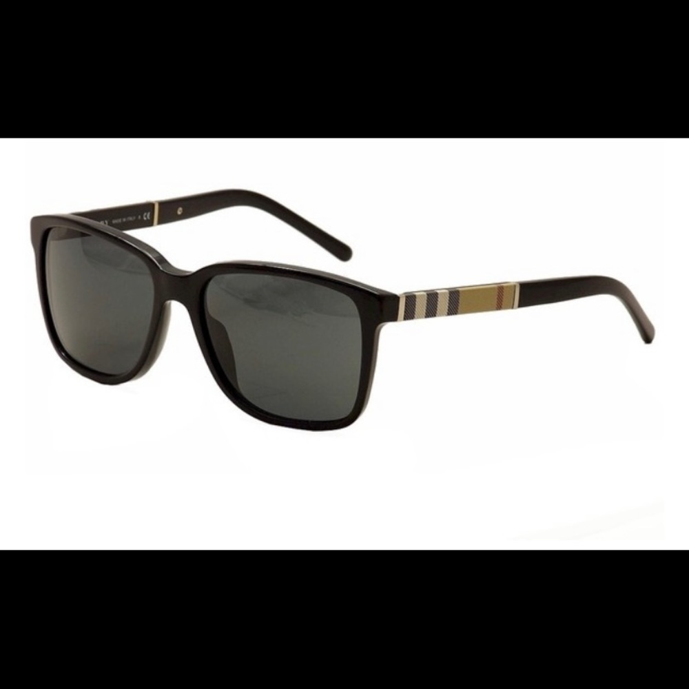 Women Burberry sunglasses